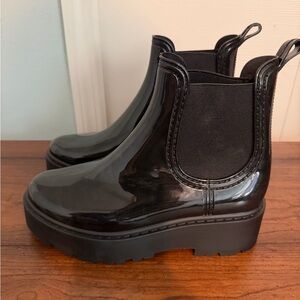 Steve Madden Black Boots